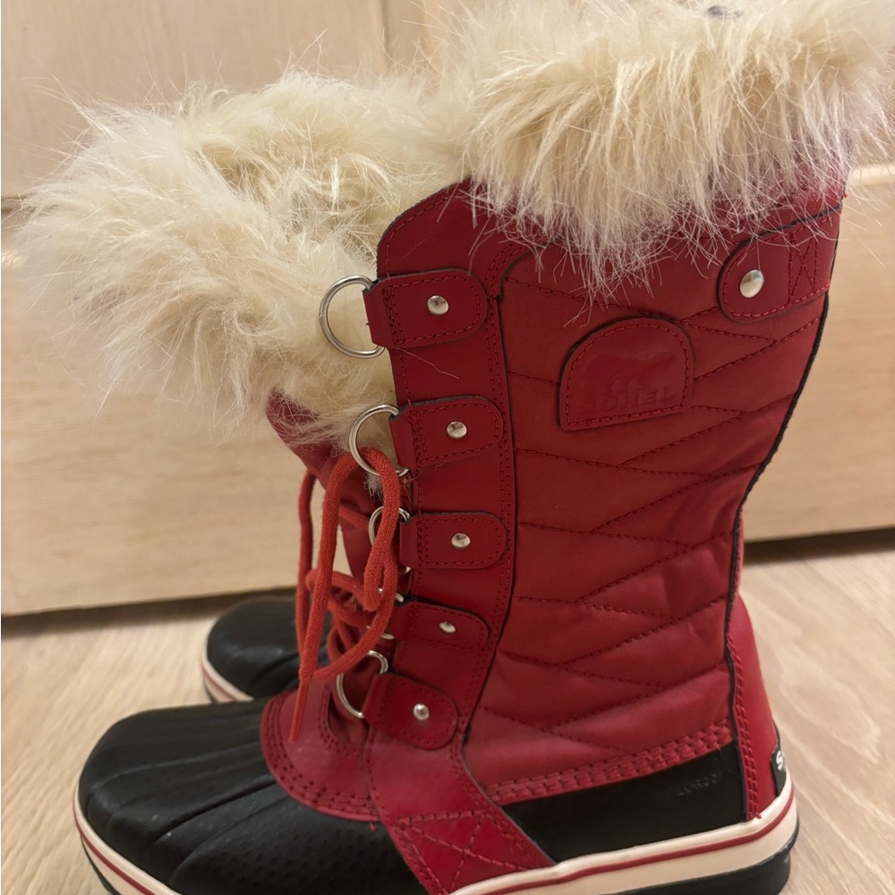 Sorel Red and Black Women's Fur-Trim Snow Boots - Picture 6 of 9